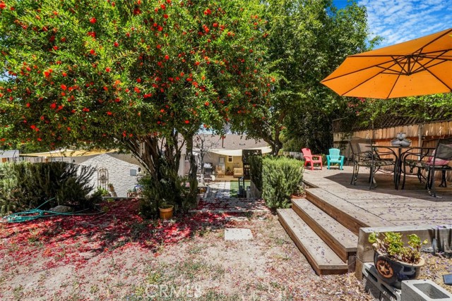 22960 Crespi Street, Woodland Hills CA: https://media.crmls.org/medias/facd7eae-b207-4200-a55c-4f3cf7045bb6.jpg