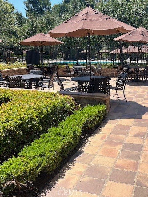 57 Sweet, Irvine CA: https://media.crmls.org/medias/facdadc6-f113-4d12-a5e4-1b74d8eac1b5.jpg