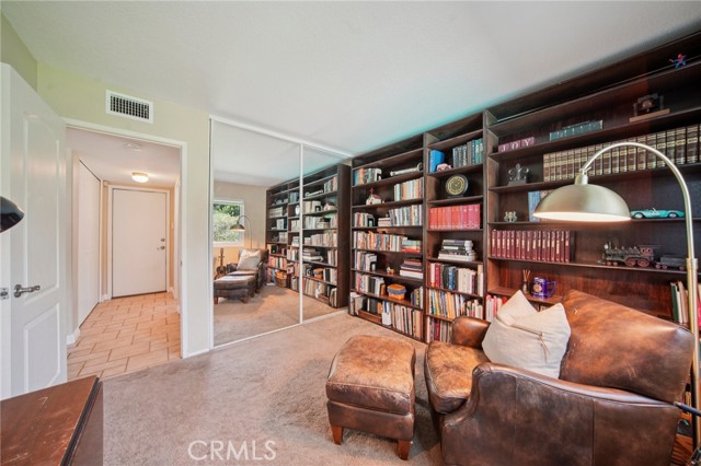 Detail Gallery Image 17 of 58 For 21159 via Noriega, Yorba Linda,  CA 92887 - 4 Beds | 3 Baths