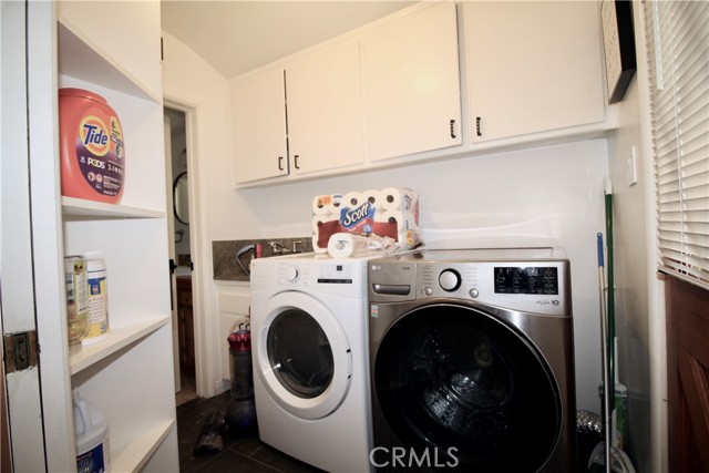 Detail Gallery Image 10 of 25 For 4968 Reforma Rd, Woodland Hills,  CA 91364 - 4 Beds | 2 Baths