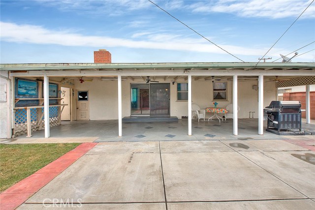 1766 W Catalpa Avenue, Anaheim CA: https://media.crmls.org/medias/fad09a55-5464-412a-b072-16f215b1c443.jpg