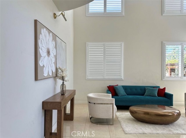 Detail Gallery Image 22 of 73 For 646 S Courson Dr, Anaheim,  CA 92804 - 6 Beds | 5 Baths