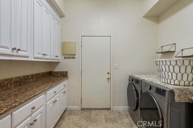 14161 Scenic View Road, Perris CA: https://media.crmls.org/medias/fad1d997-02f6-4539-8bd5-e403c43505f8.jpg