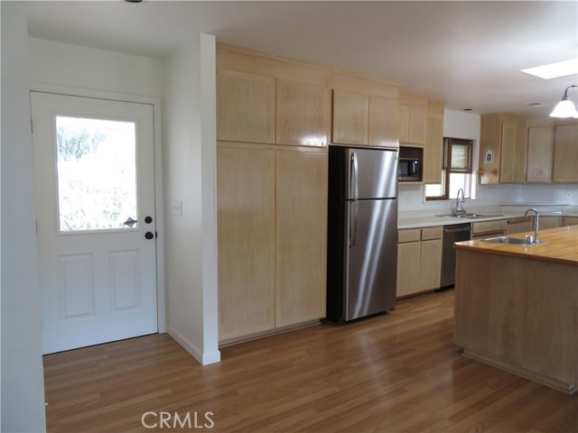 Detail Gallery Image 13 of 54 For 1718 Robinson Mill Rd, Bangor,  CA 95914 - 3 Beds | 2/1 Baths