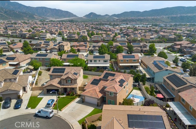 17995 Lacebark Court, San Bernardino CA: https://media.crmls.org/medias/fad236bb-7f86-4309-b1f0-1ee98f46ad91.jpg