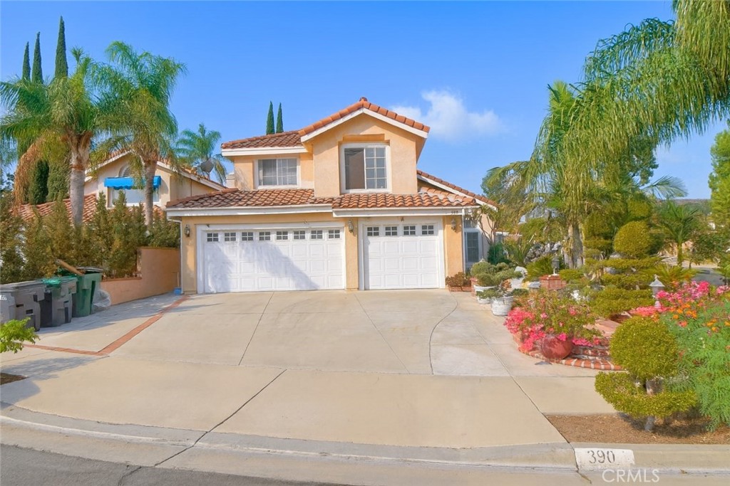 390 Dylan Circle