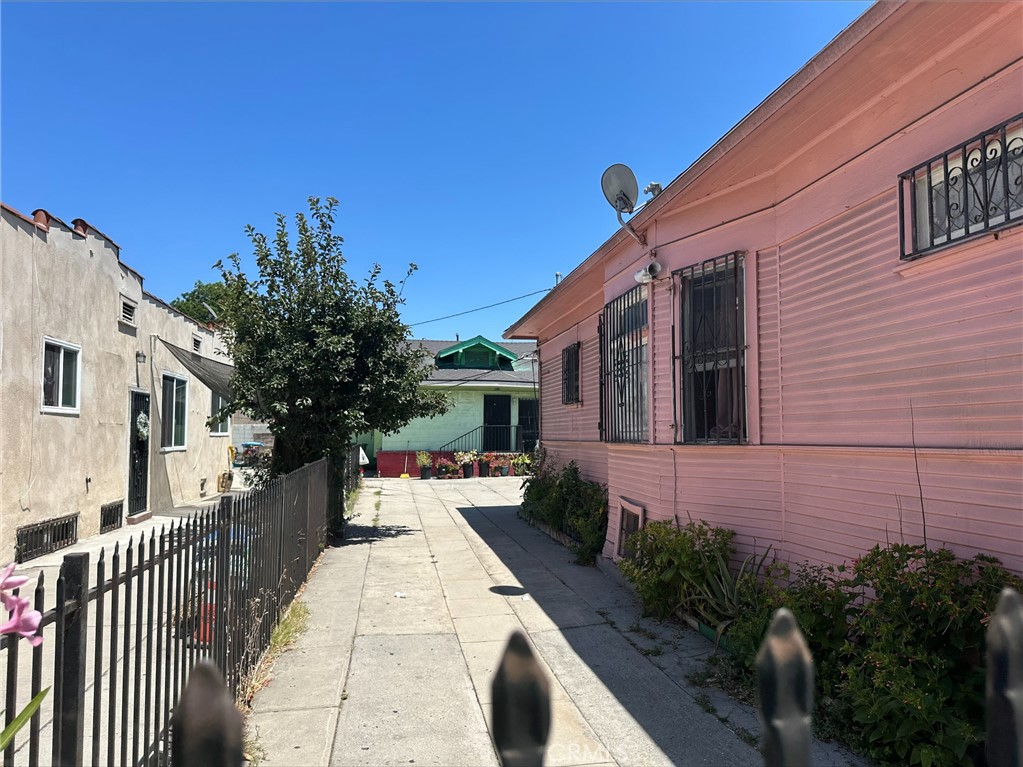 MLS #CV25175187 img 5