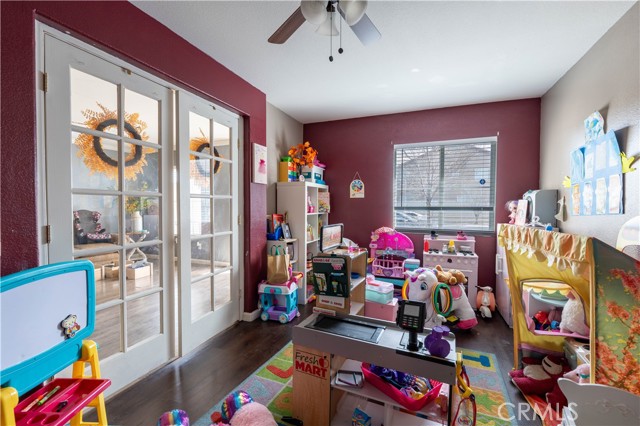 Detail Gallery Image 7 of 45 For 14550 Equestrian Way, Victorville,  CA 92394 - 5 Beds | 3 Baths