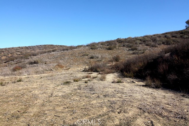 33687 N Sidney Circle, Winchester CA: https://media.crmls.org/medias/fad66fac-f3b9-4c68-ba2e-e91a4c6badeb.jpg