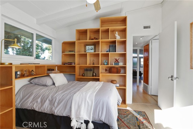 Detail Gallery Image 19 of 32 For 3012 Roxanne Ave, Long Beach,  CA 90808 - 3 Beds | 2 Baths