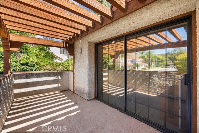 Detail Gallery Image 25 of 46 For 6056 Lake Lindero, Agoura Hills,  CA 91301 - 4 Beds | 3/1 Baths