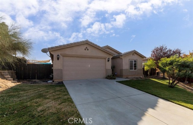 Detail Gallery Image 3 of 29 For 26191 Charismatic Ct, Moreno Valley,  CA 92555 - 3 Beds | 2 Baths