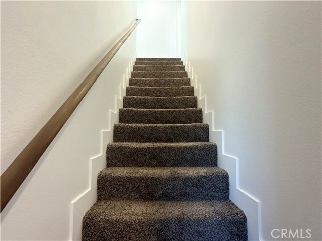 Detail Gallery Image 11 of 26 For 1489 Atlantic Ave, Long Beach,  CA 90813 - 5 Beds | 3/1 Baths