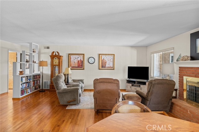 Detail Gallery Image 6 of 49 For 3470 Flower St, Santa Maria,  CA 93455 - 4 Beds | 2 Baths
