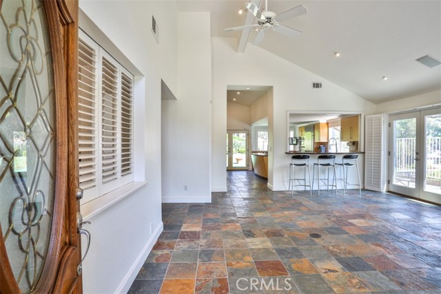 Detail Gallery Image 7 of 67 For 1921 Avenida Monte Vista, San Dimas,  CA 91773 - 3 Beds | 2 Baths