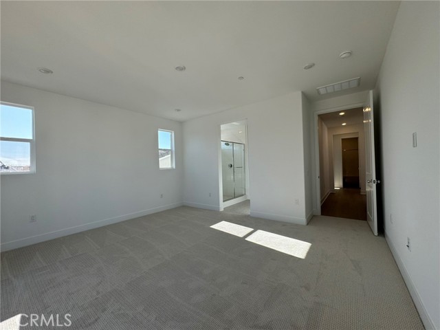 Detail Gallery Image 34 of 40 For 114 Seep, Irvine,  CA 92618 - 4 Beds | 4 Baths