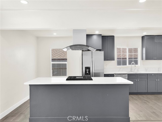13251 Pinney Street, Pacoima CA: https://media.crmls.org/medias/fadc129f-4cfa-4afe-b9e6-da3cabf12a88.jpg