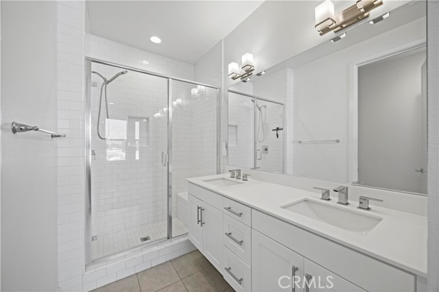 Detail Gallery Image 24 of 37 For 645 W 17th St, Costa Mesa,  CA 92627 - 3 Beds | 2/2 Baths