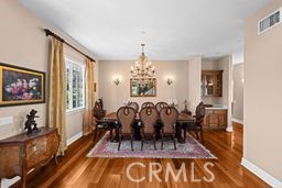 https://media.crmls.org/medias/fade01f3-2a6c-4f80-a354-fa7090f459e6.jpg?preset=X-Large