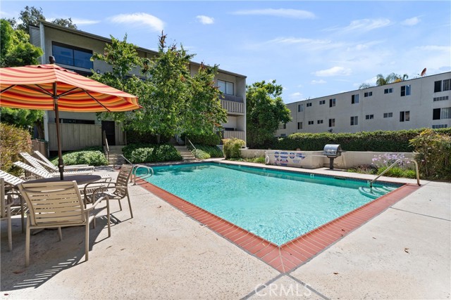 Detail Gallery Image 24 of 28 For 18433 Hatteras St #506,  Tarzana,  CA 91356 - 2 Beds | 2 Baths