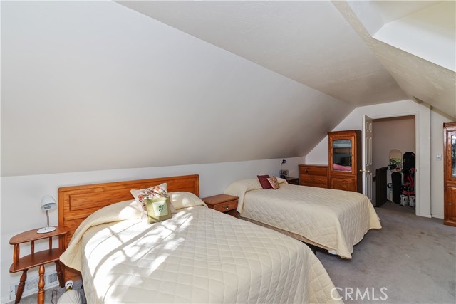 610 Cienega Rd., Big Bear Lake CA: https://media.crmls.org/medias/fadff9b9-e7cf-409a-8049-32b9262c1165.jpg