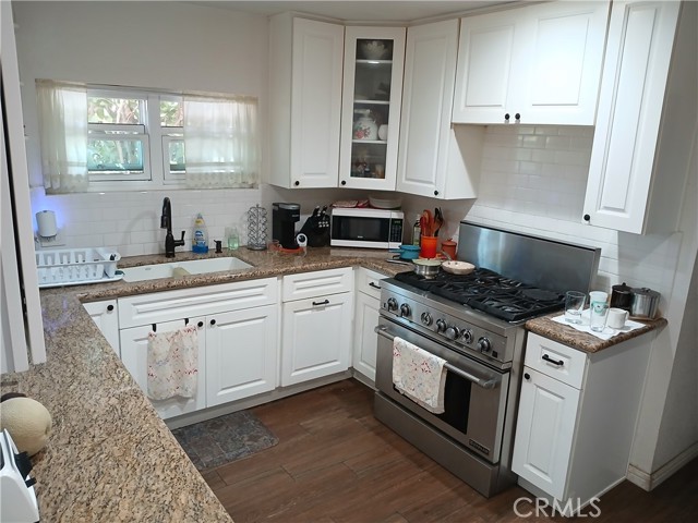 Detail Gallery Image 6 of 19 For 3531 N Figueroa, Los Angeles,  CA 90065 - 4 Beds | 1/1 Baths