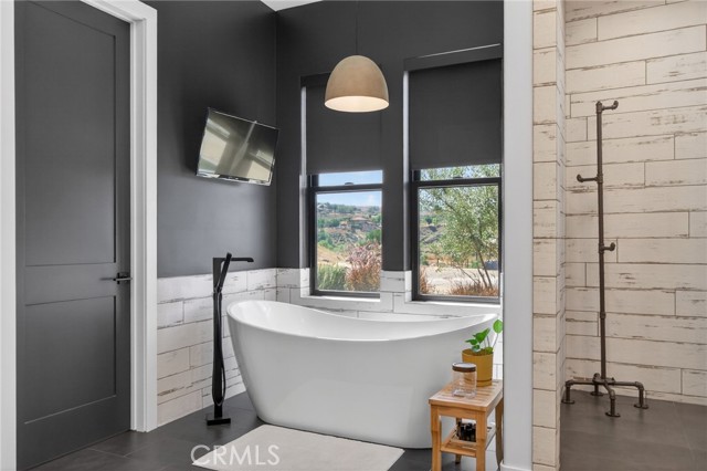 Image 41 of 75 For 8064 Gopher Gulch