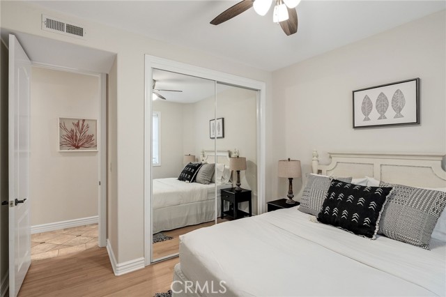 604 Manhattan Beach Boulevard, Manhattan Beach CA: https://media.crmls.org/medias/fae0ba3e-20b9-4e1f-800e-3214ce52c79a.jpg
