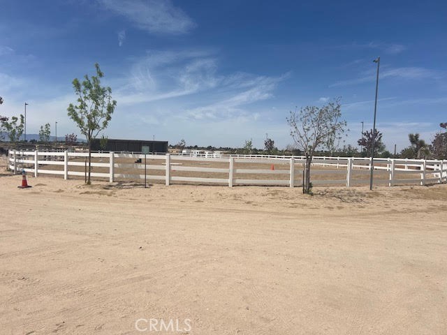 19821 Danielle Way, Apple Valley CA: https://media.crmls.org/medias/fae157bf-f7e3-4d77-b7a1-4b0c5b8970ca.jpg