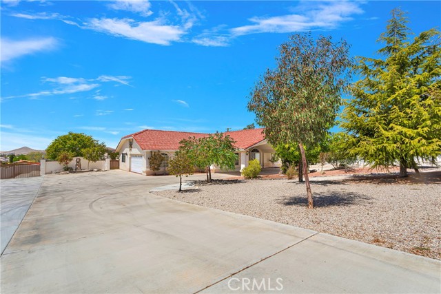 Detail Gallery Image 59 of 64 For 16158 Rimrock Rd, Apple Valley,  CA 92307 - 4 Beds | 2/1 Baths