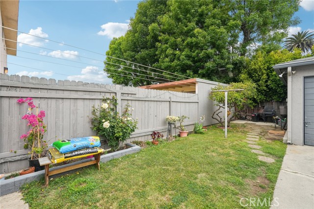 Detail Gallery Image 8 of 16 For 494 Almond Ave, Long Beach,  CA 90802 - – Beds | – Baths