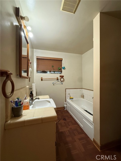 Detail Gallery Image 11 of 23 For 2211 1/8 Casitas Ave, Altadena,  CA 91001 - 3 Beds | 1 Baths