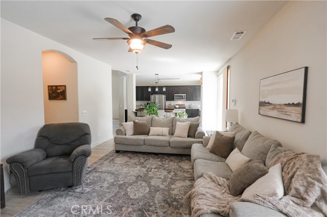 Detail Gallery Image 15 of 37 For 2080 Nebela, Atwater,  CA 95301 - 4 Beds | 3 Baths