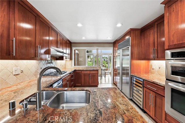 Detail Gallery Image 25 of 64 For 666 Brookline Pl, Fullerton,  CA 92835 - 3 Beds | 3 Baths