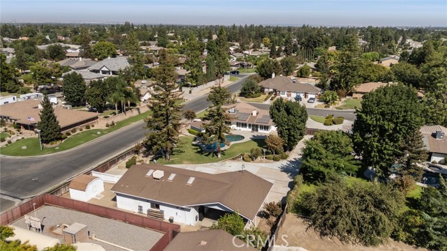 Detail Gallery Image 39 of 43 For 1519 Old Stage St, Bakersfield,  CA 93312 - 4 Beds | 2/1 Baths