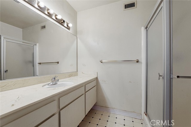 Detail Gallery Image 26 of 48 For 12830 Burbank Blvd. #310,  Valley Village,  CA 91607 - 2 Beds | 2 Baths