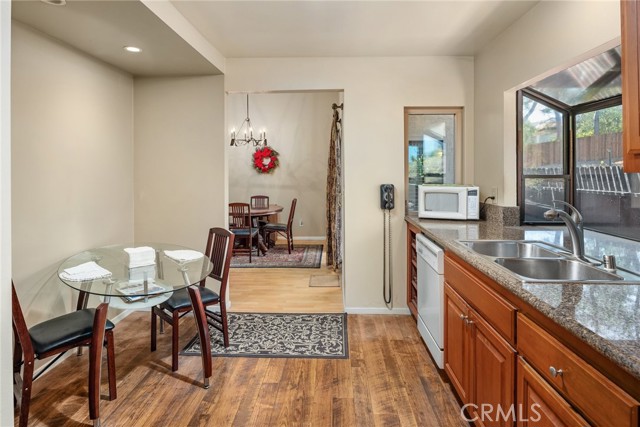 Detail Gallery Image 16 of 31 For 1400 Market St, Vista,  CA 92084 - 2 Beds | 2 Baths