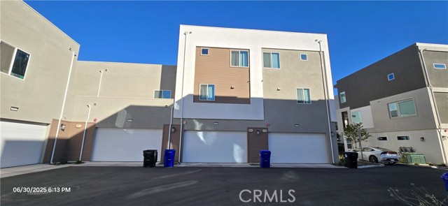 26809 Keystone Loop, Valencia CA: https://media.crmls.org/medias/fae4a012-1201-4bc9-8692-8c3f6289ae30.jpg