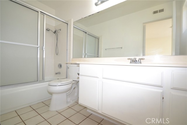 Detail Gallery Image 8 of 20 For 2621 Plaza Del Amo #529,  Torrance,  CA 90503 - 2 Beds | 2/1 Baths