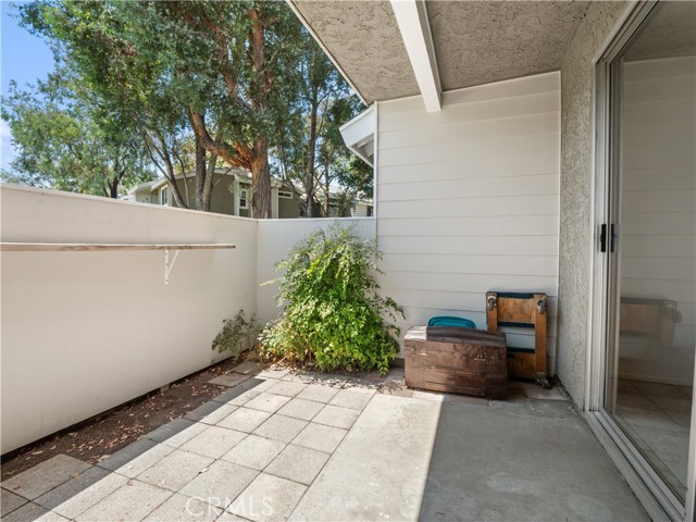 Detail Gallery Image 27 of 28 For 27644 Susan Beth Way #F,  Saugus,  CA 91350 - 2 Beds | 1 Baths