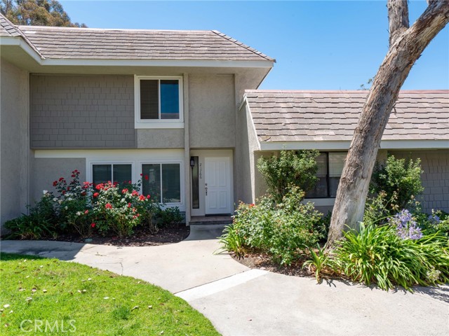 21766 Lake Vista Dr, Lake Forest, CA 92630