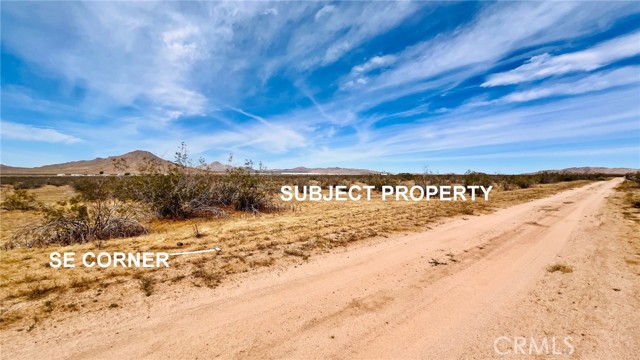 Detail Gallery Image 17 of 26 For 46330404 Earlimart St, Apple Valley,  CA 92307 - – Beds | – Baths