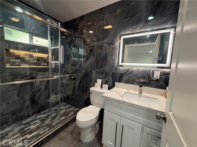 Detail Gallery Image 48 of 51 For 2520 Ohio Ave, South Gate,  CA 90280 - 6 Beds | 4 Baths