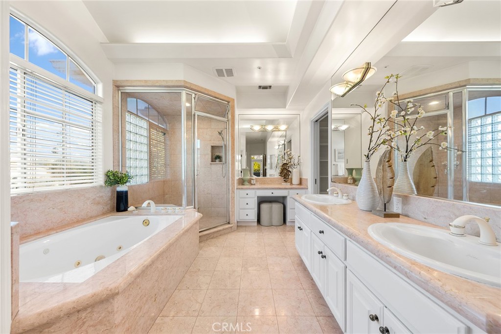 MLS #AR25269740 image #33