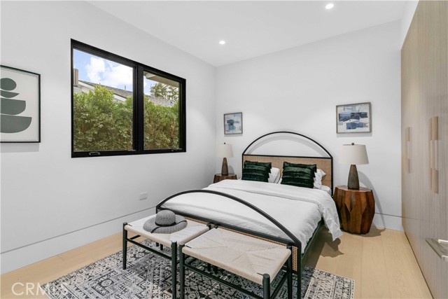 Detail Gallery Image 35 of 57 For 4532 Katherine, Sherman Oaks,  CA 91423 - 6 Beds | 6/1 Baths