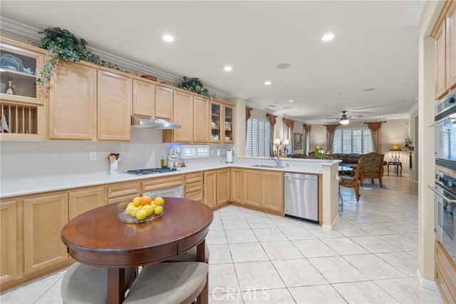 Detail Gallery Image 13 of 40 For 351 Spur Trail Ave, Walnut,  CA 91789 - 2 Beds | 3 Baths