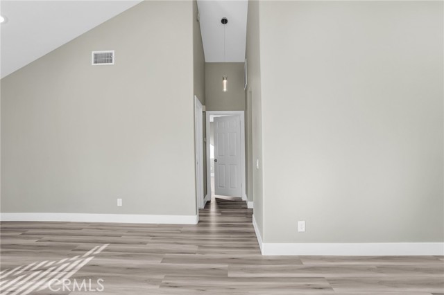 Detail Gallery Image 7 of 36 For 8039 E Snapdragon Ln, Anaheim,  CA 92808 - 2 Beds | 2 Baths