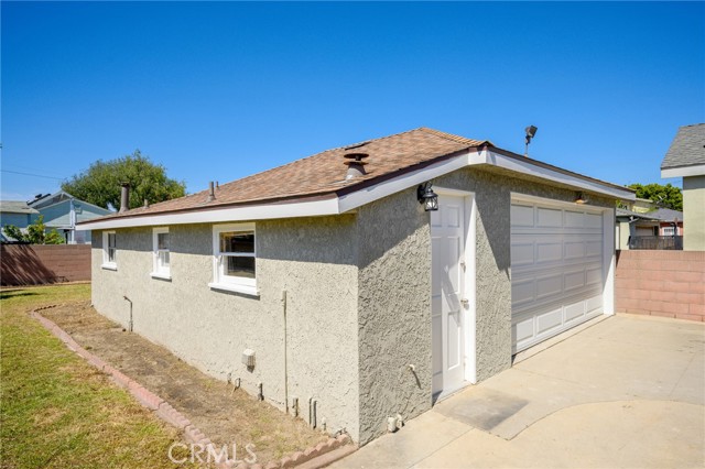 Detail Gallery Image 10 of 12 For 9335 Los Angeles St, Bellflower,  CA 90706 - 3 Beds | 2 Baths