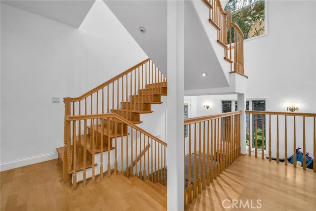 705 Juanita Avenue, Redondo Beach, California 90277, 5 Bedrooms Bedrooms, ,2 BathroomsBathrooms,Residential,Sold,Juanita,SB22157275