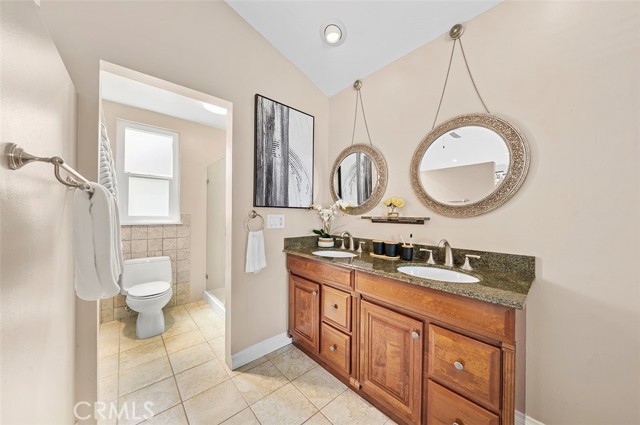 Detail Gallery Image 21 of 33 For 17401 Teachers Ave, Irvine,  CA 92614 - 5 Beds | 2/1 Baths